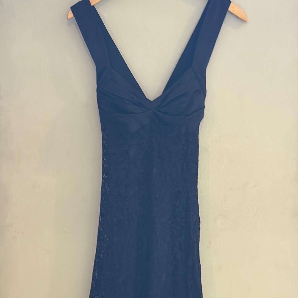 Elegant Black Lace and Satin Sleeveless Dress